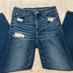 American Eagle Stylish Blue Distressed Women's Jeans